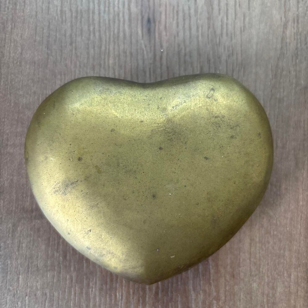 Vintage Brass Decor-MCM Heart Trinket